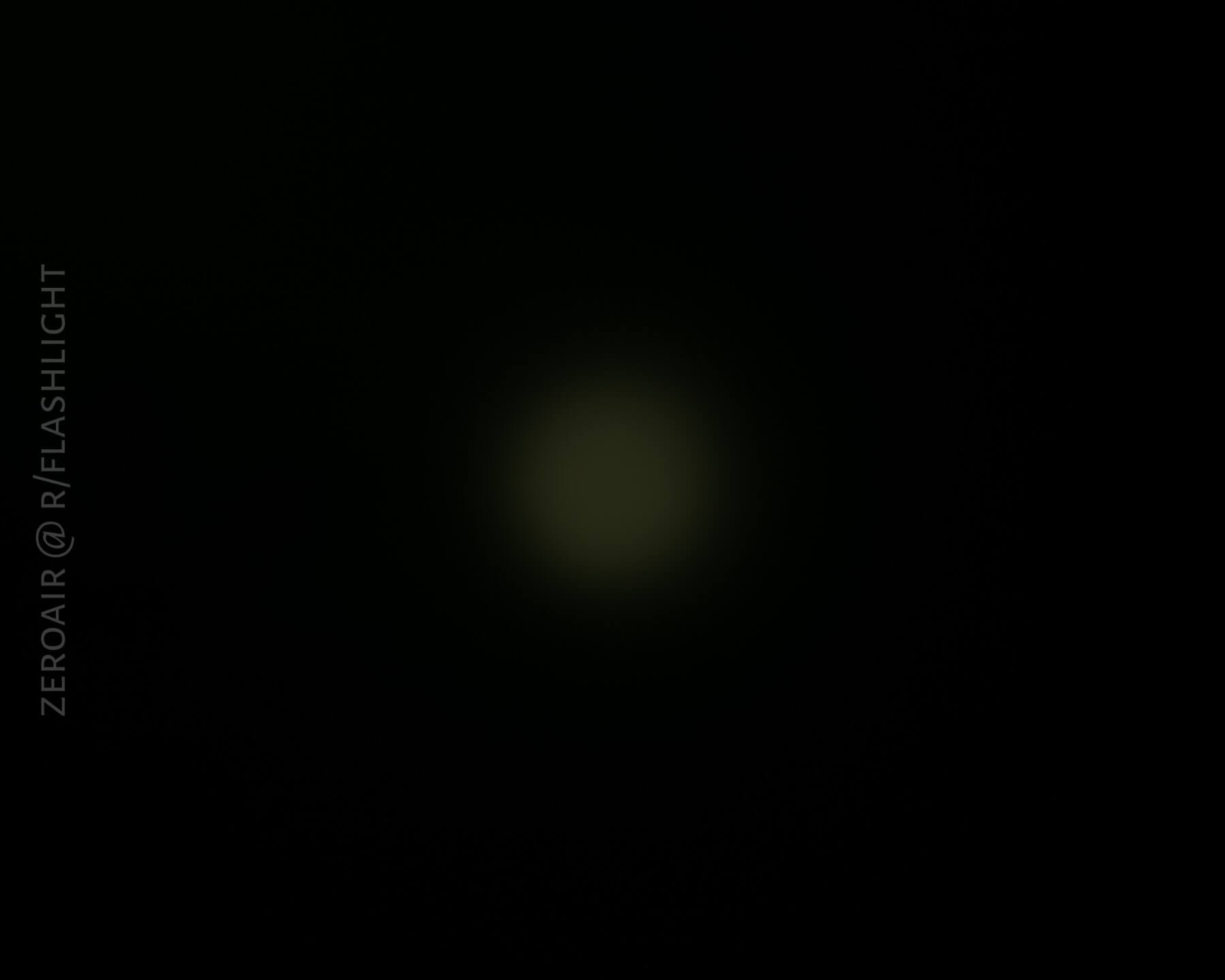 BTU PK26 flashlight beamshots on ceiling