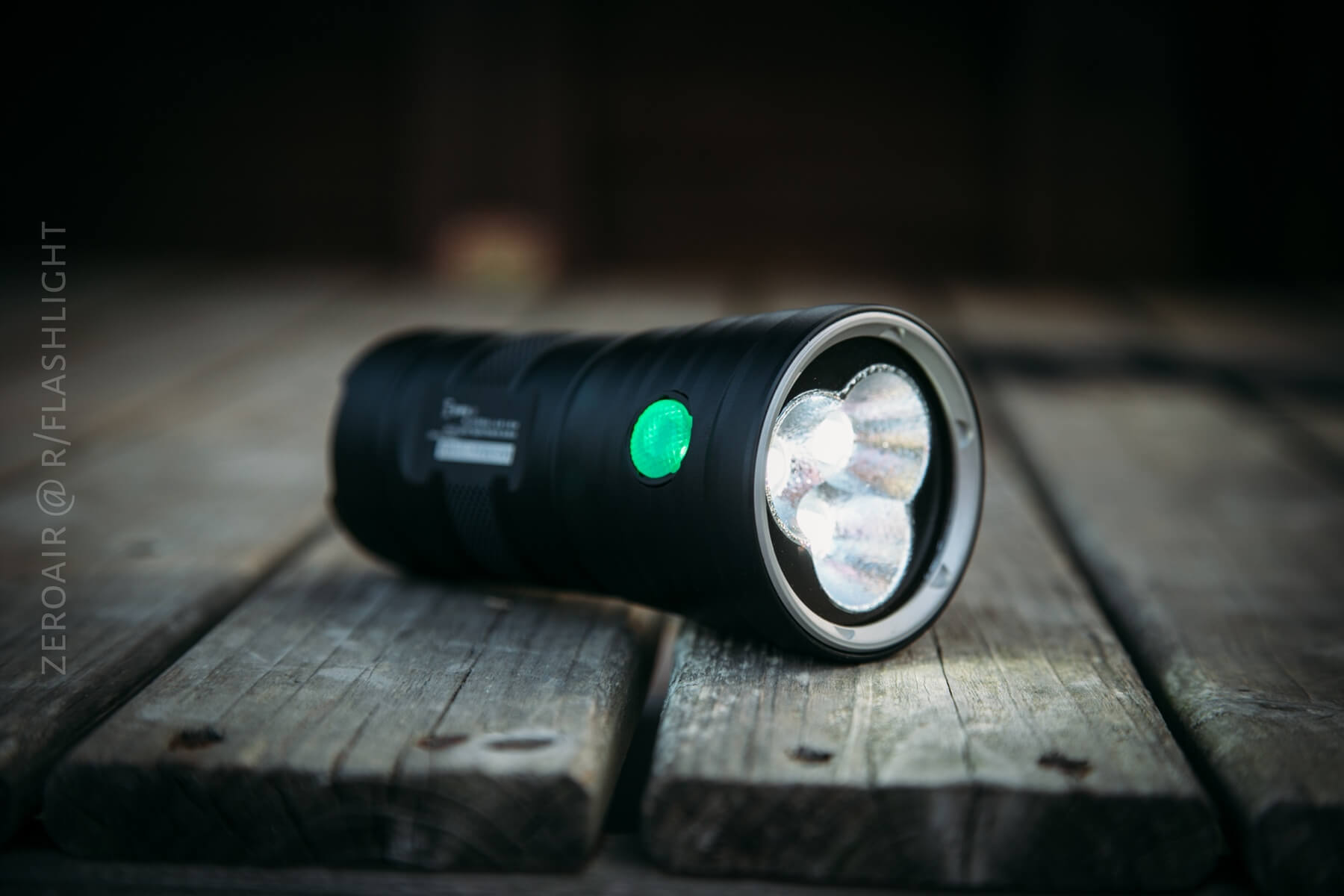 Niwalker MM25MB flashlight