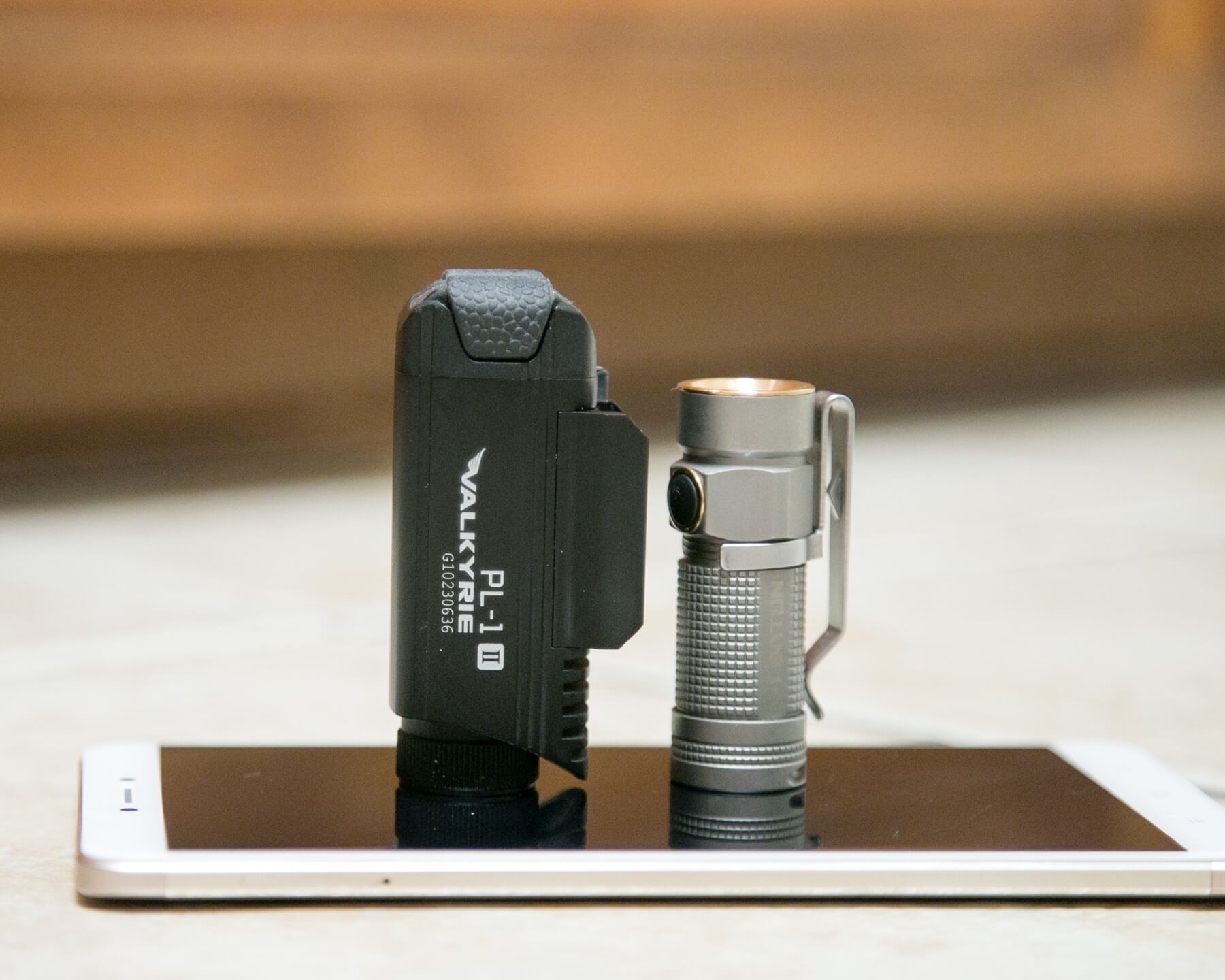 Olight Pl 1 Ii Valkyrie comparison photos to Olight S1