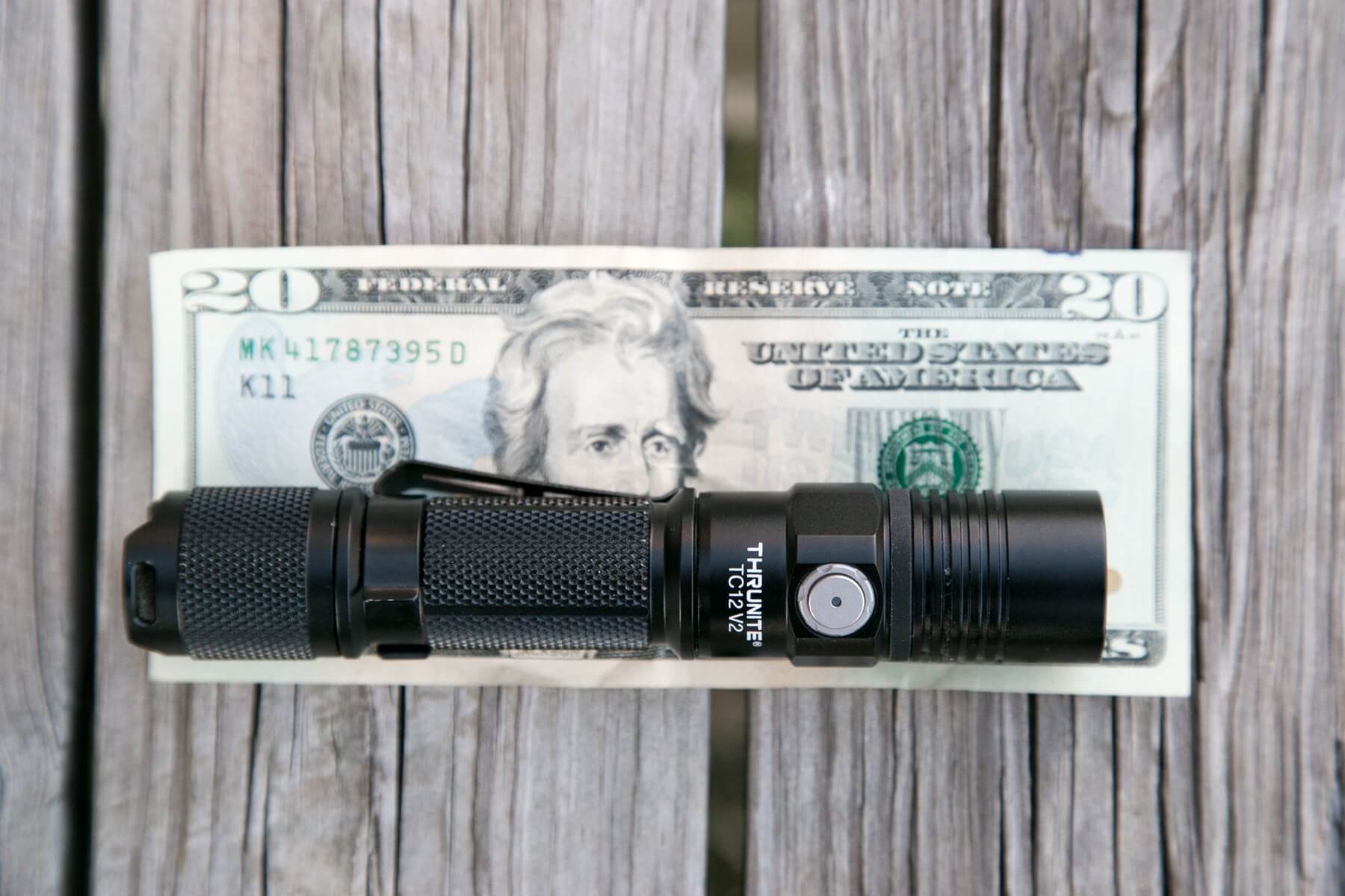 Thrunite TC12 V2 feature image