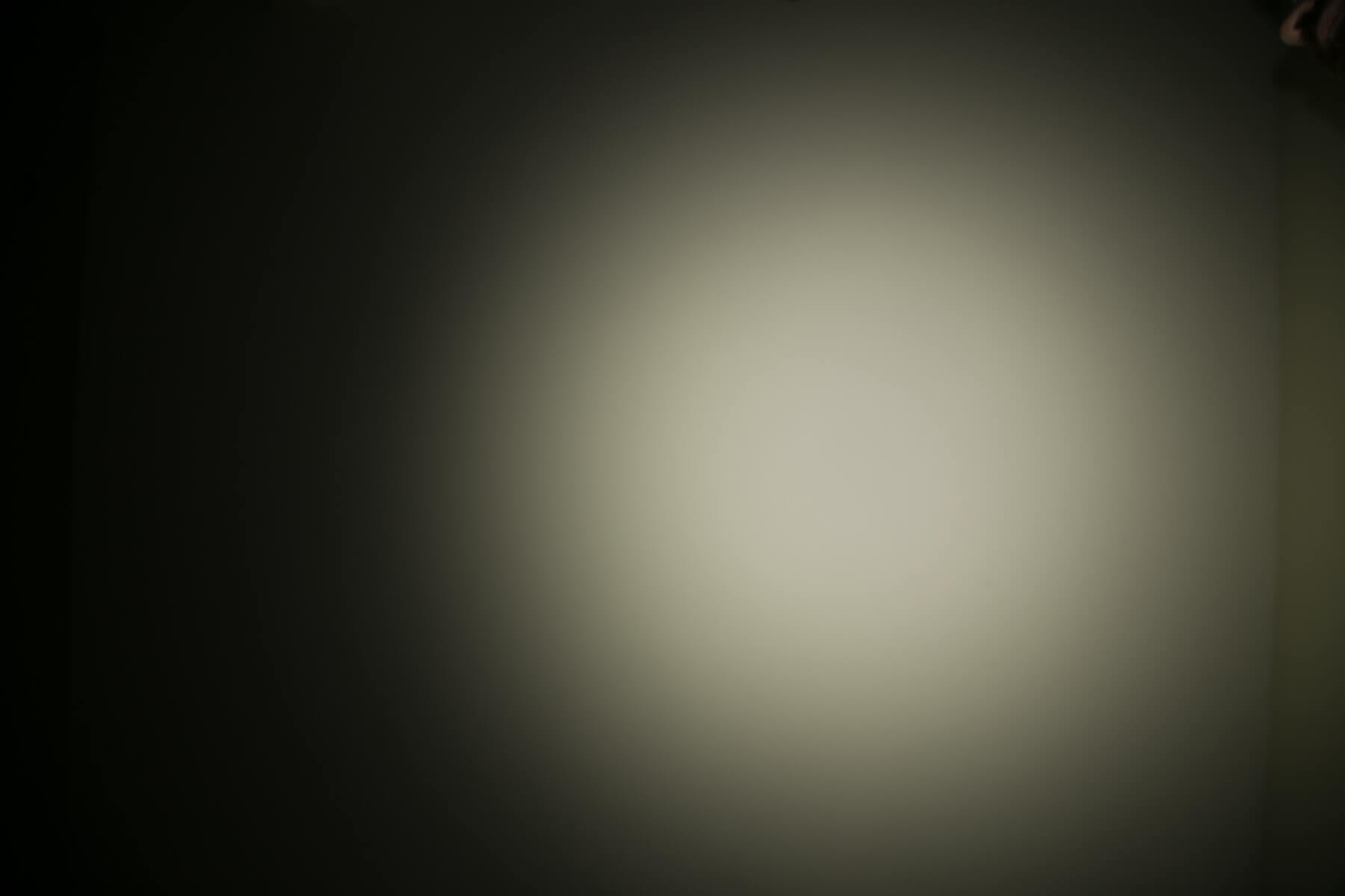 Olight H1R Nova Flashlight beamshots on ceiling