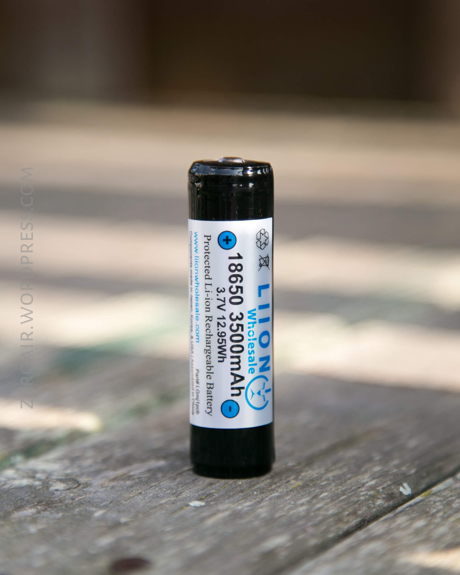 ZeroAir_LiIonWholesale_Protected_MJ1_18650-08