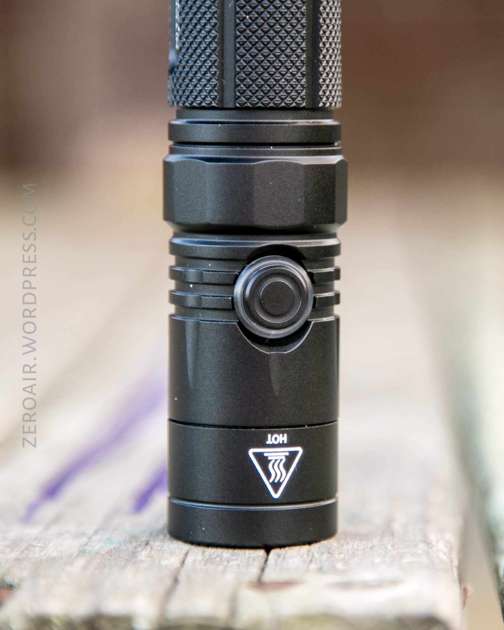 27_zeroair_reviews_nitecore_mh12gts.jpg