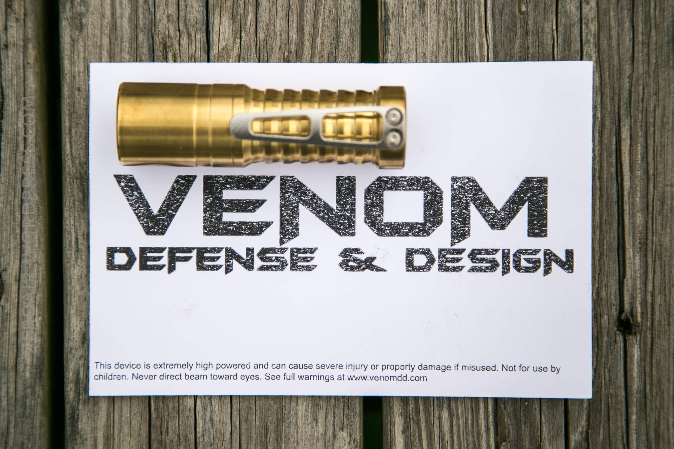 zeroair_reviews_venom_orion_brass_nichia_07.jpg