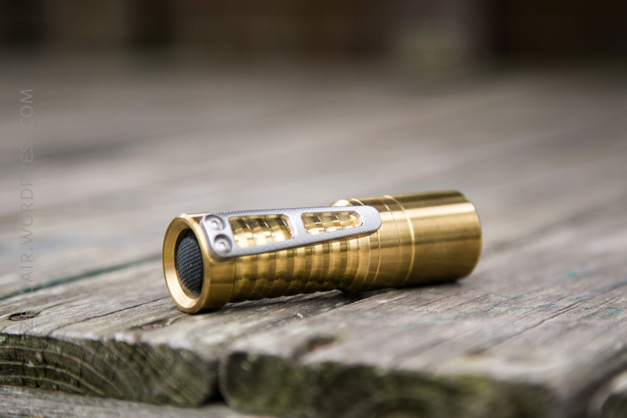 zeroair_reviews_venom_orion_brass_nichia_18.jpg