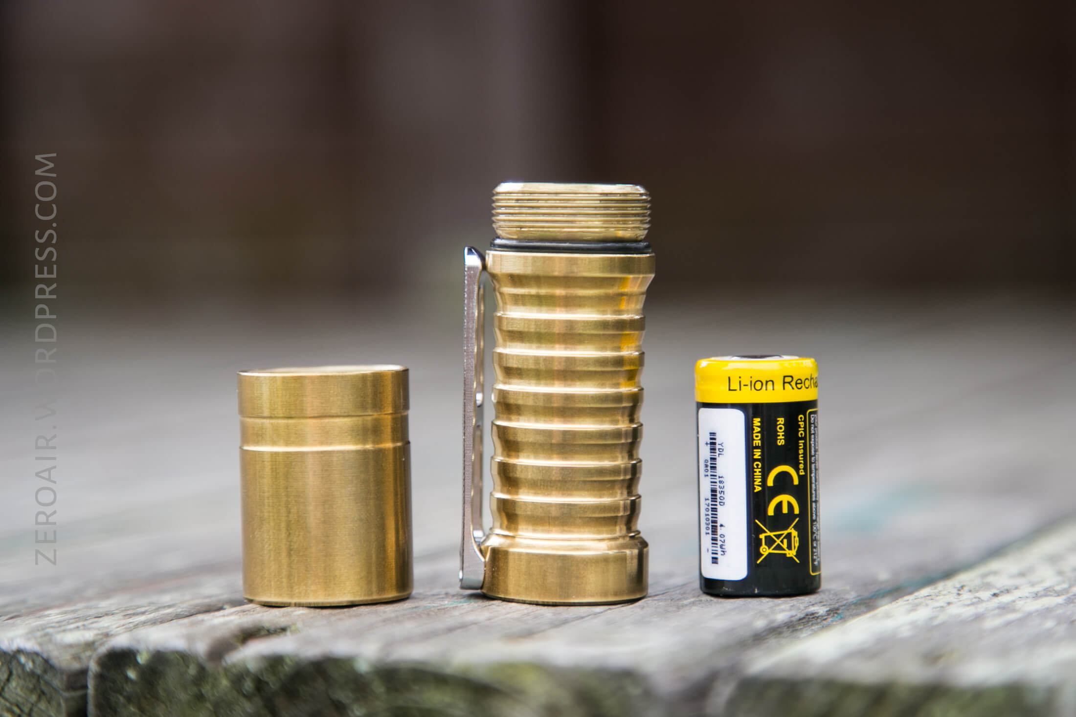 zeroair_reviews_venom_orion_brass_nichia_21.jpg
