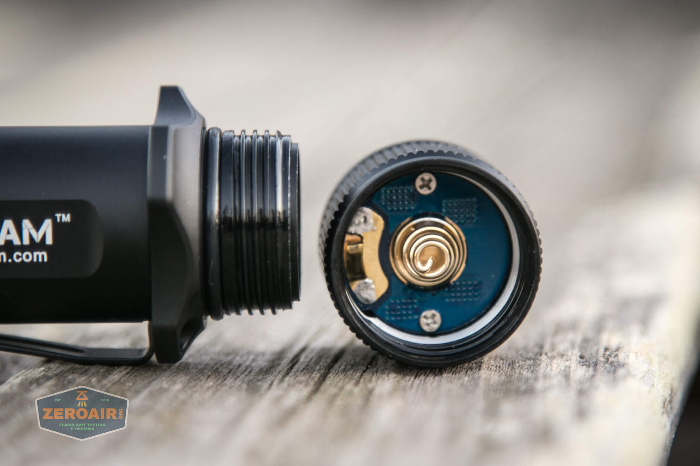 Acebeam L17 Really The Longest Throwing Tactical 18650 A