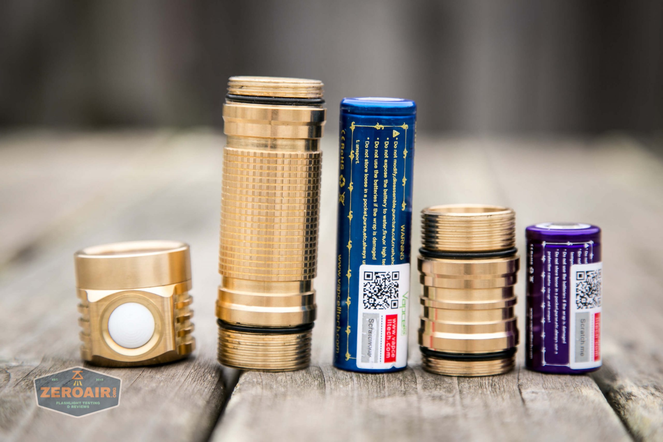 Emisar D4V2 Brass with E21A Emitters Flashlight – the Best Light