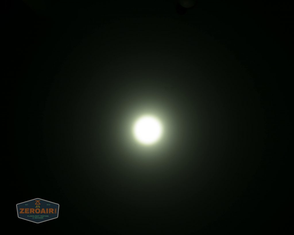 acebeam l17 osram white 18650 thrower ceiling beamshot