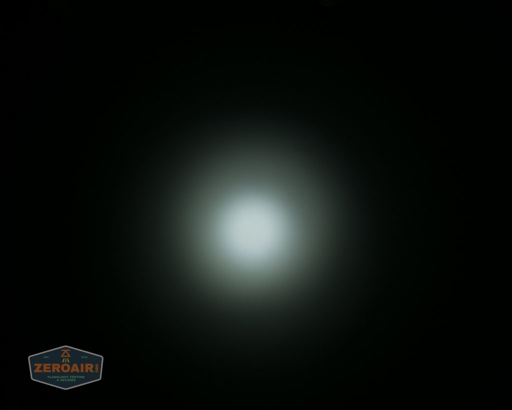 fireflylite e01 luminus sst-40 21700 beamshot ceiling 3