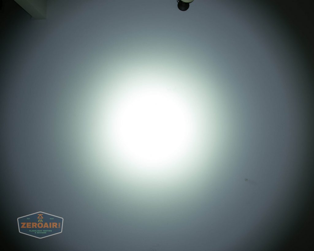 thrunite tt20 the outsider red 21700 flashlight beamshots ceiling 7