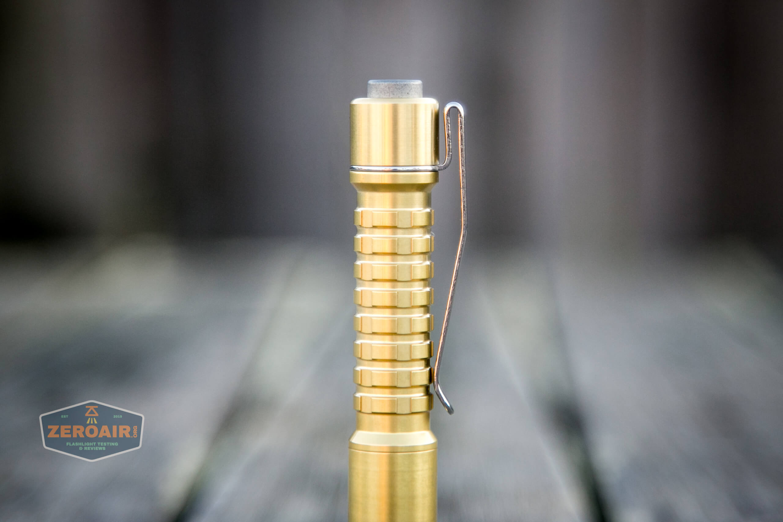 Reylight Pineapple Mini Flashlight Review - ZeroAir Reviews