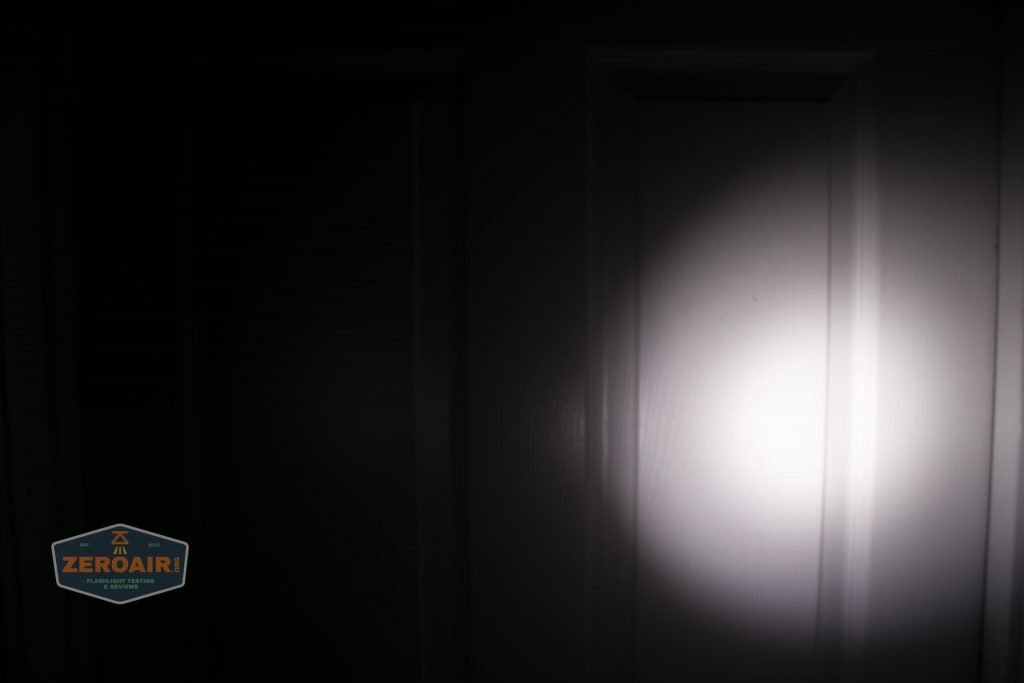 reylight pineapple mini brass nichia 219b beamshots door aaa 1