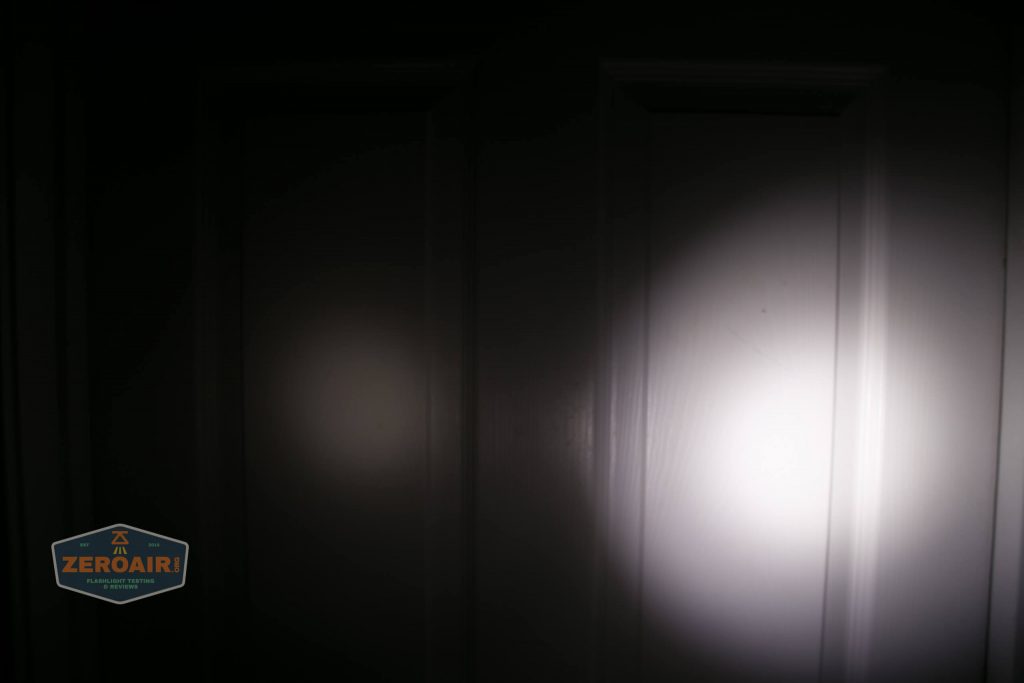 reylight pineapple mini brass nichia 219b beamshots door aaa 2