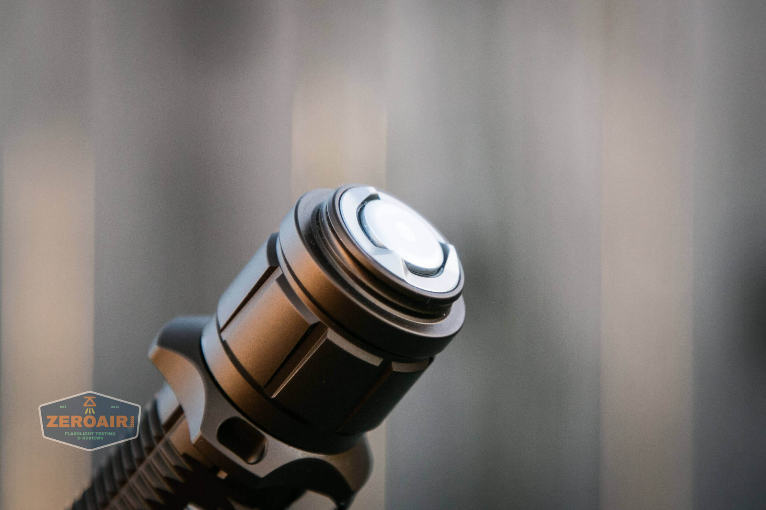 olight warrior x turbo desert tan flashlight tailcap switch