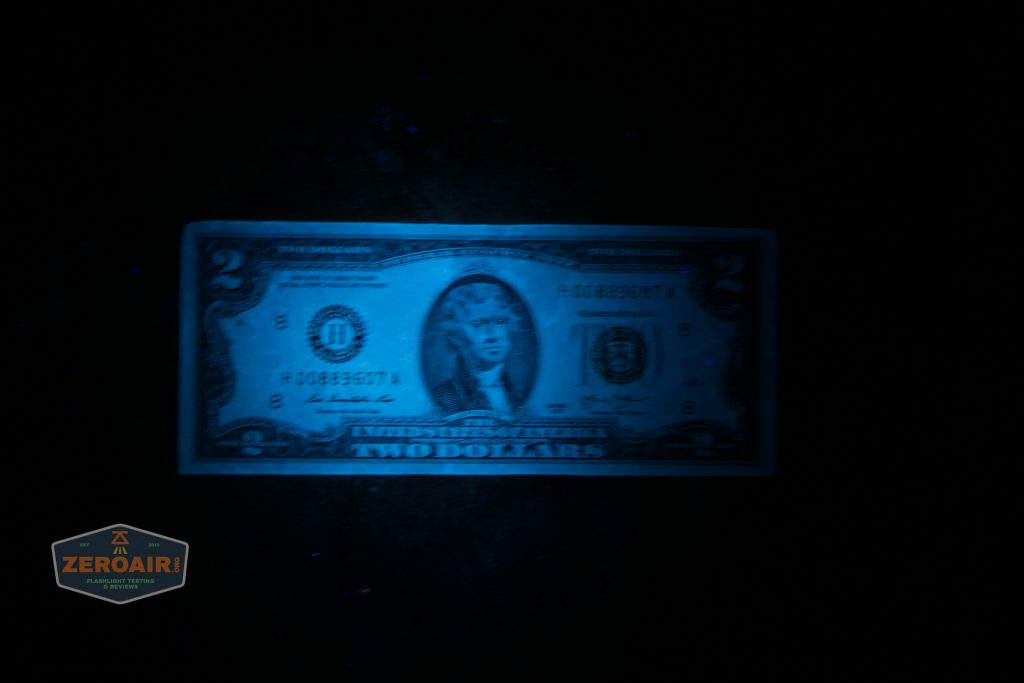 convoy s2+ uv flashlight beamshot random items