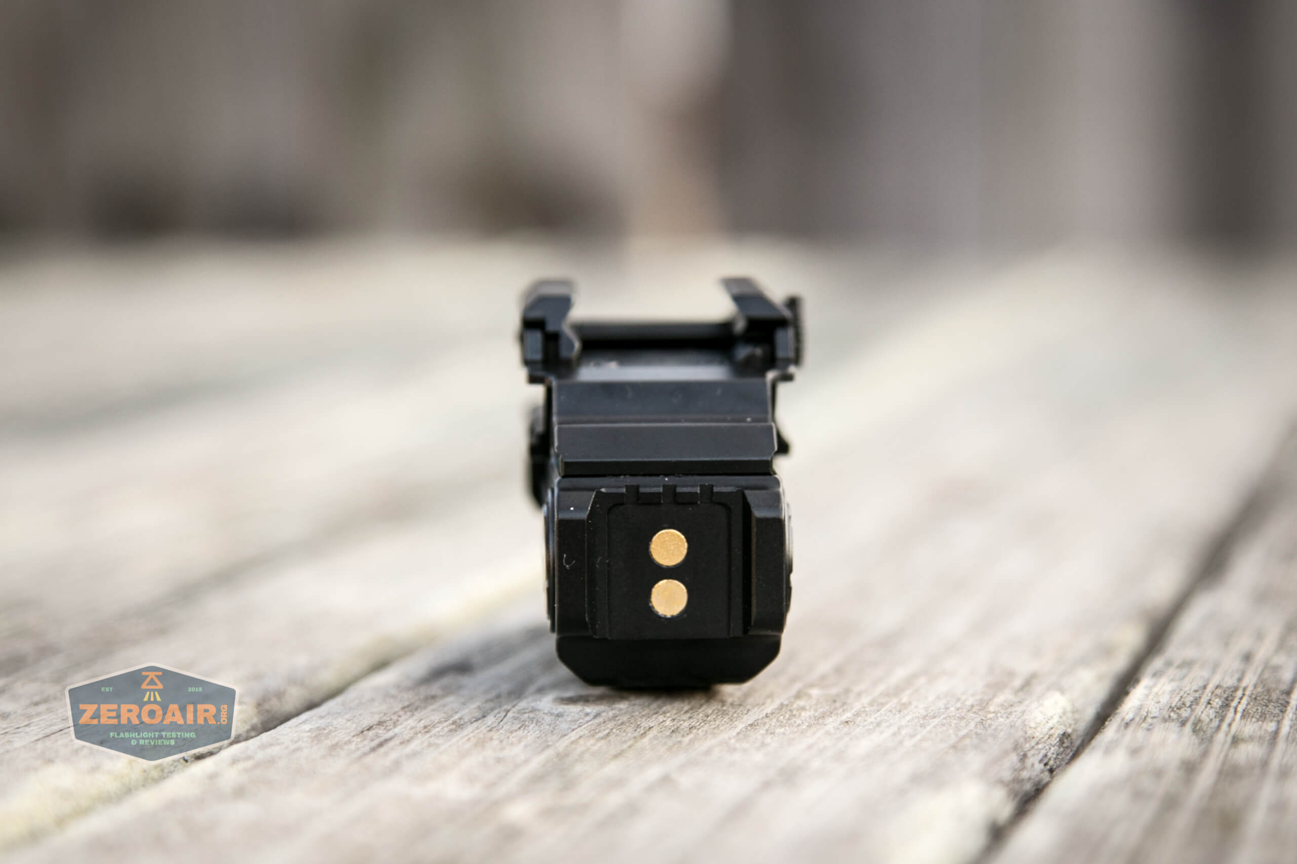 imalent ut10 tactical weapon flashlight charge port