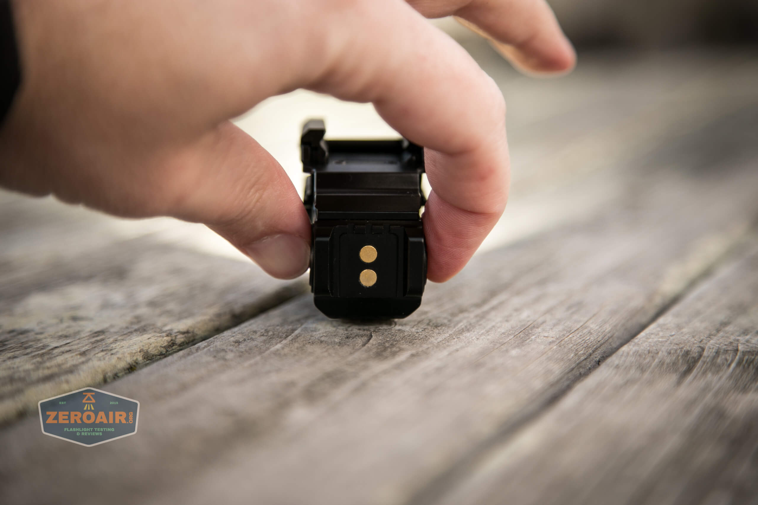 imalent ut10 tactical weapon flashlight dual switches
