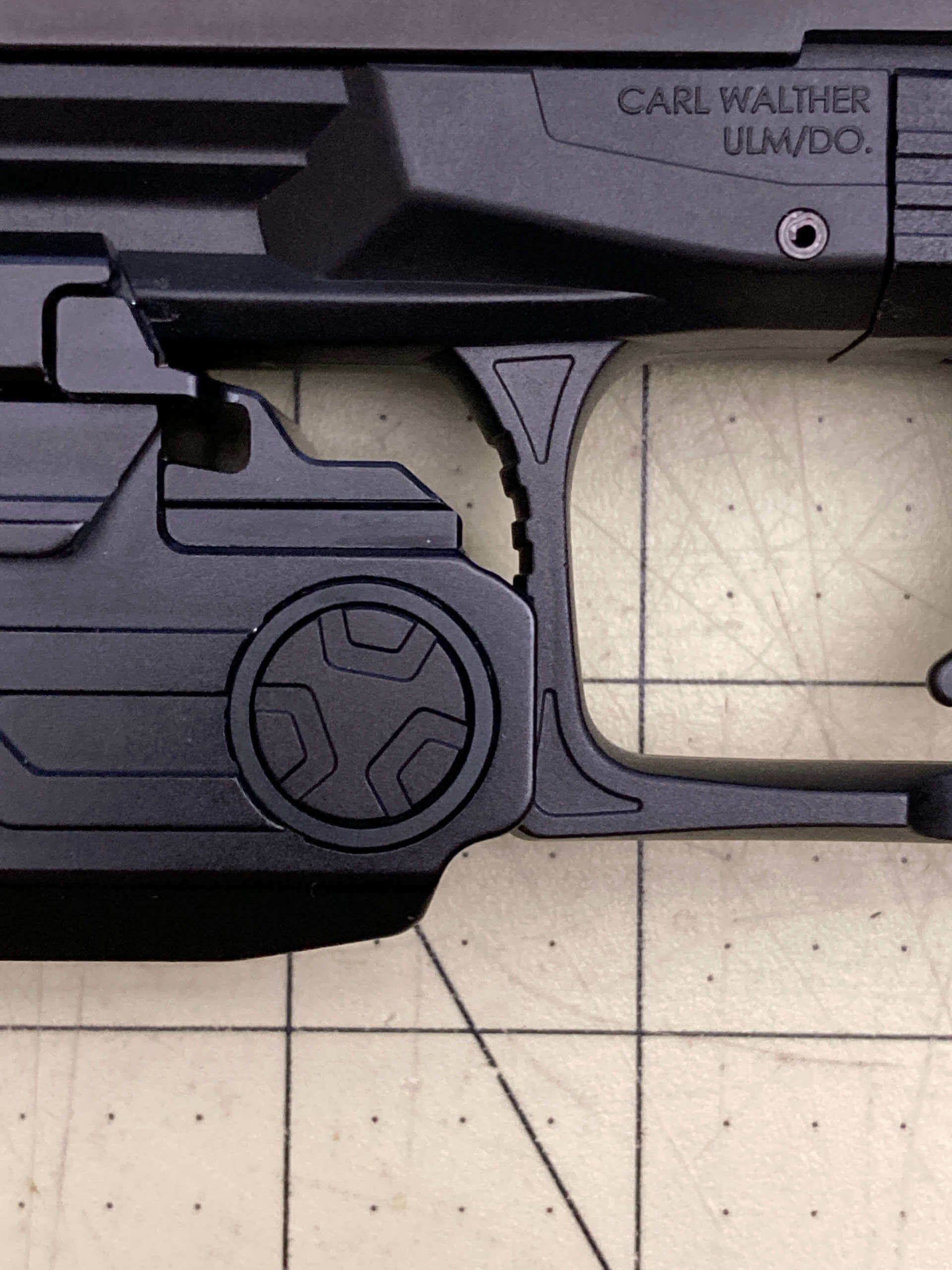 Imalent Ut10 Tactical Weapon