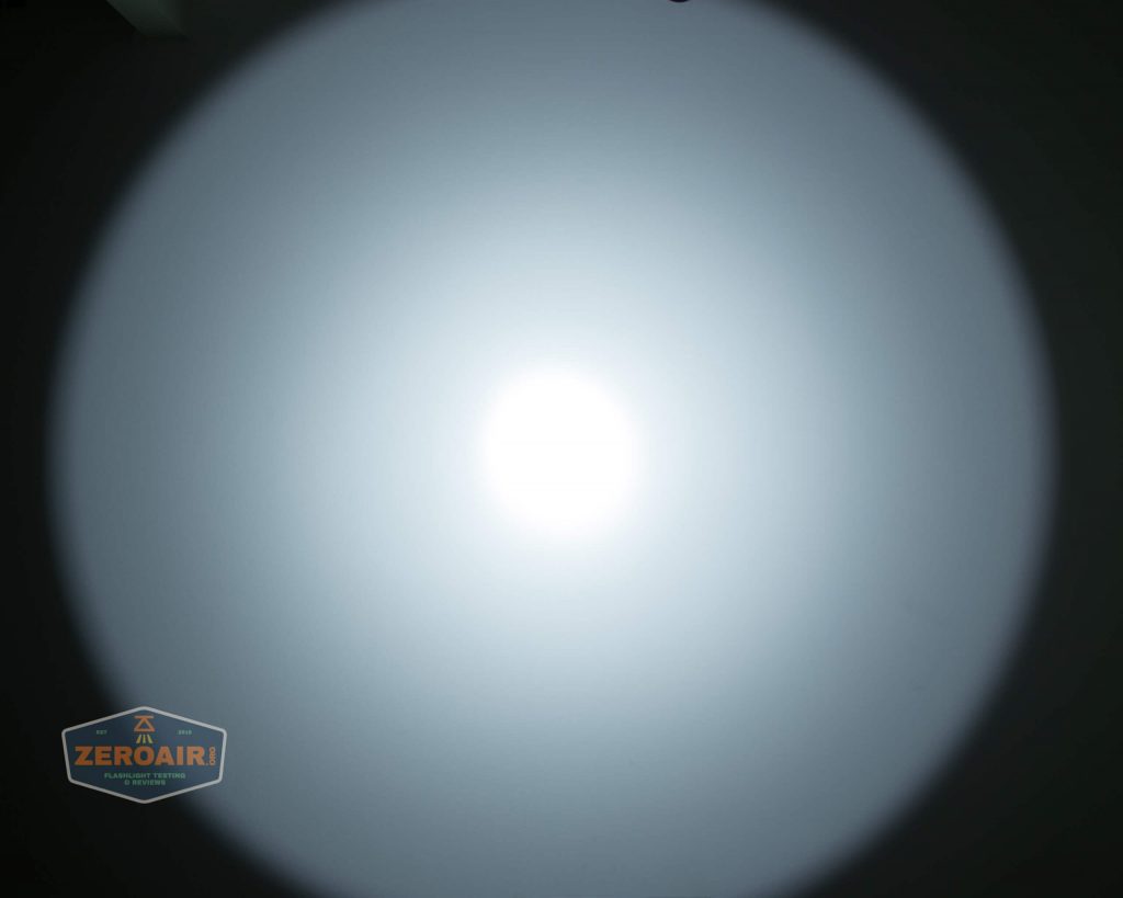 cyansky h5 white beamshot ceiling 4
