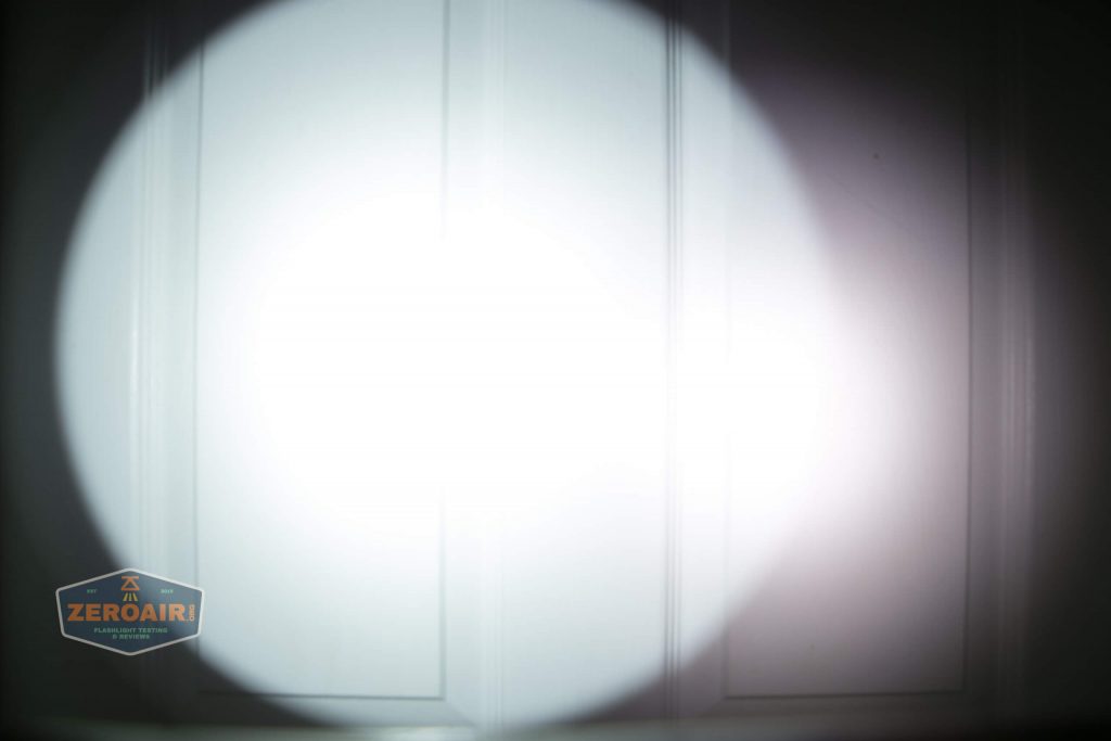 cyansky h5 white beamshot door 2