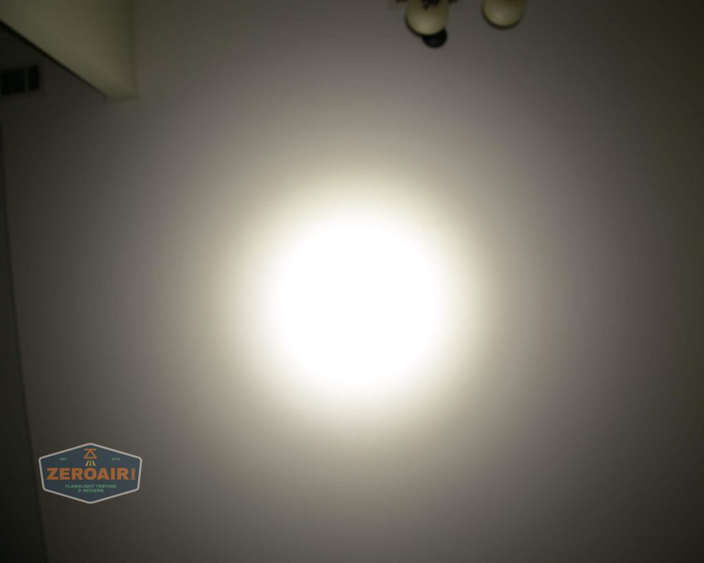 Olight m2r pro warrior beamshot ceiling 6