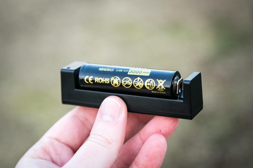 sofirn sp31uv ultraviolet 18650 flashlight sofirn charger with sofirn cell