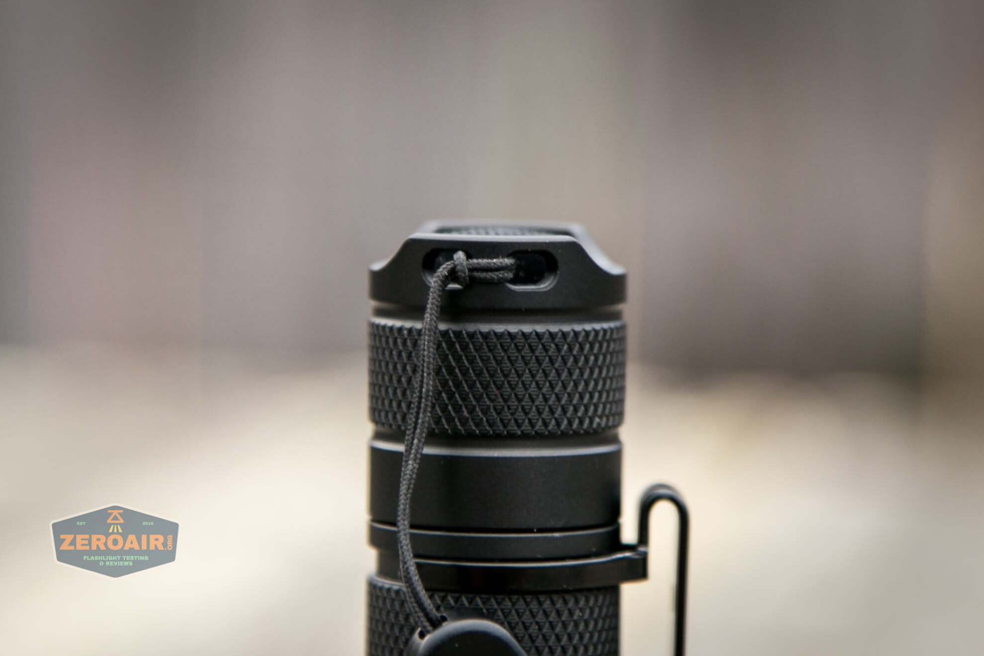 convoy t2 updated 14500/AA flashlight lanyard