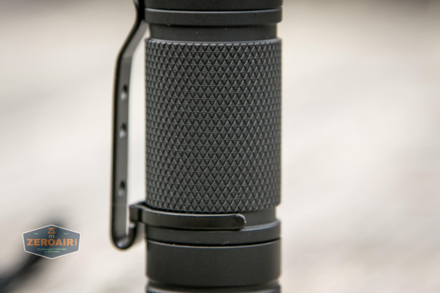 convoy t2 updated 14500/AA flashlight knurling