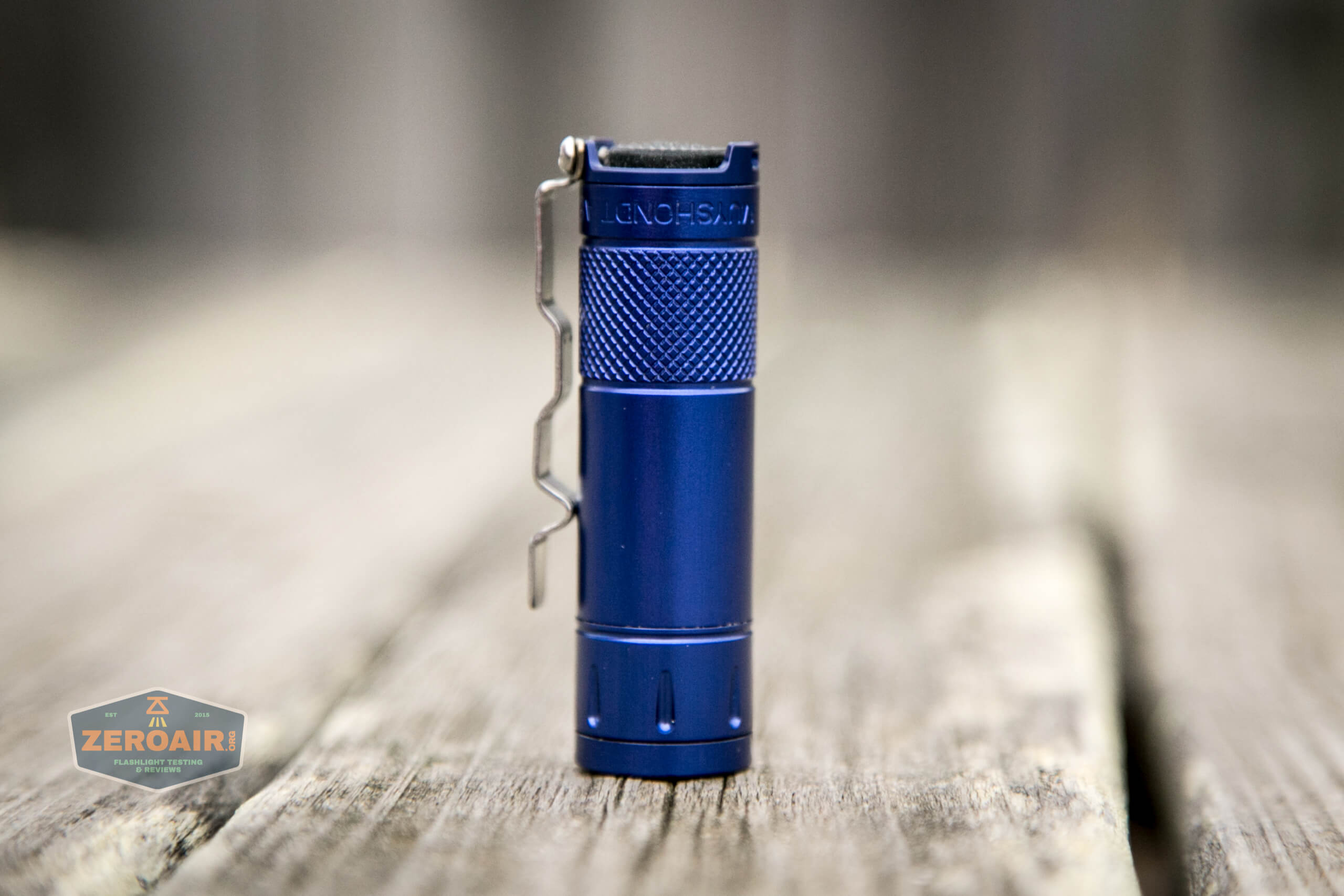 muyshondt aeon iii aluminum headstanding