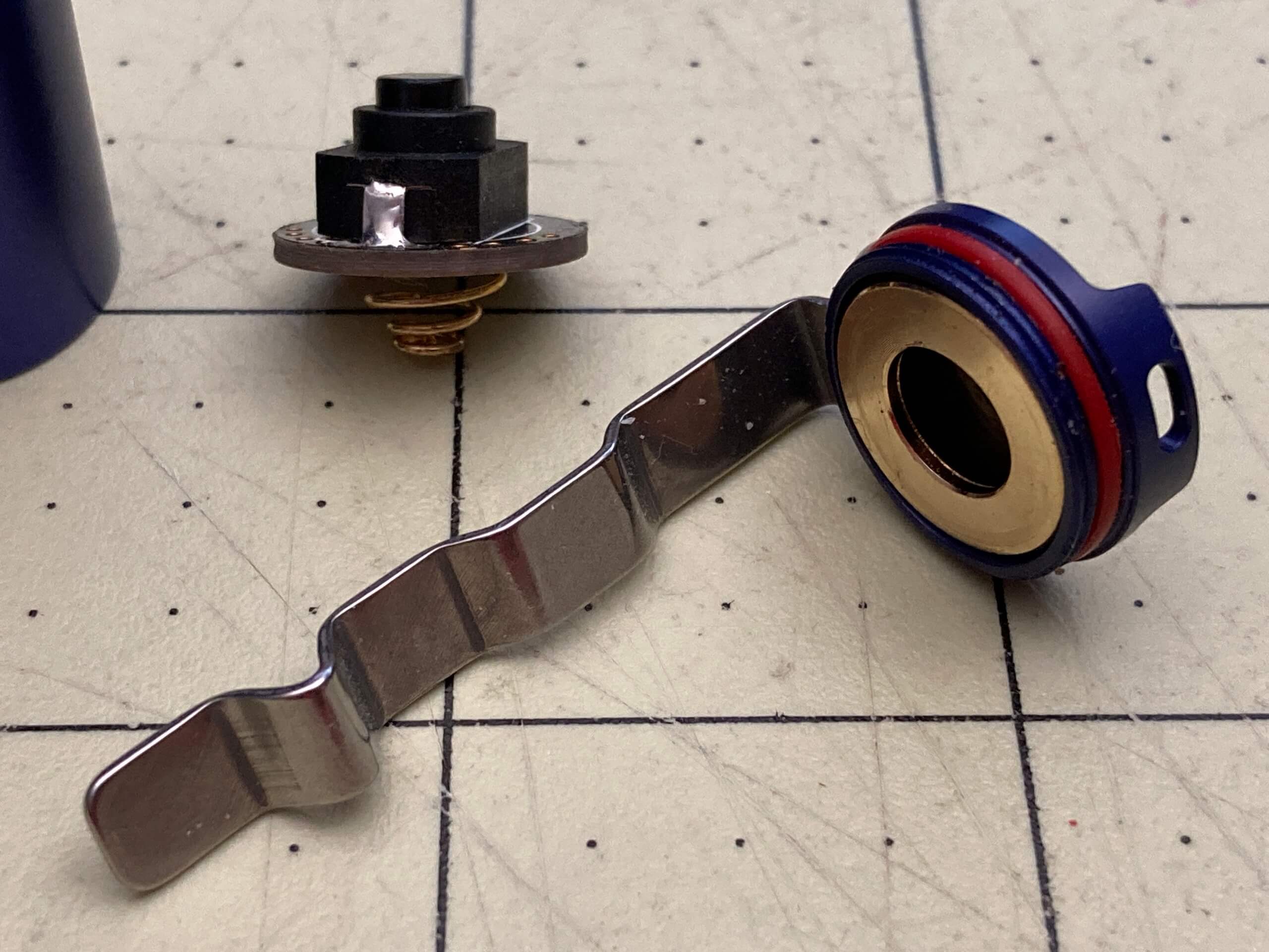 muyshondt aeon iii aluminum tailswitch disassembly