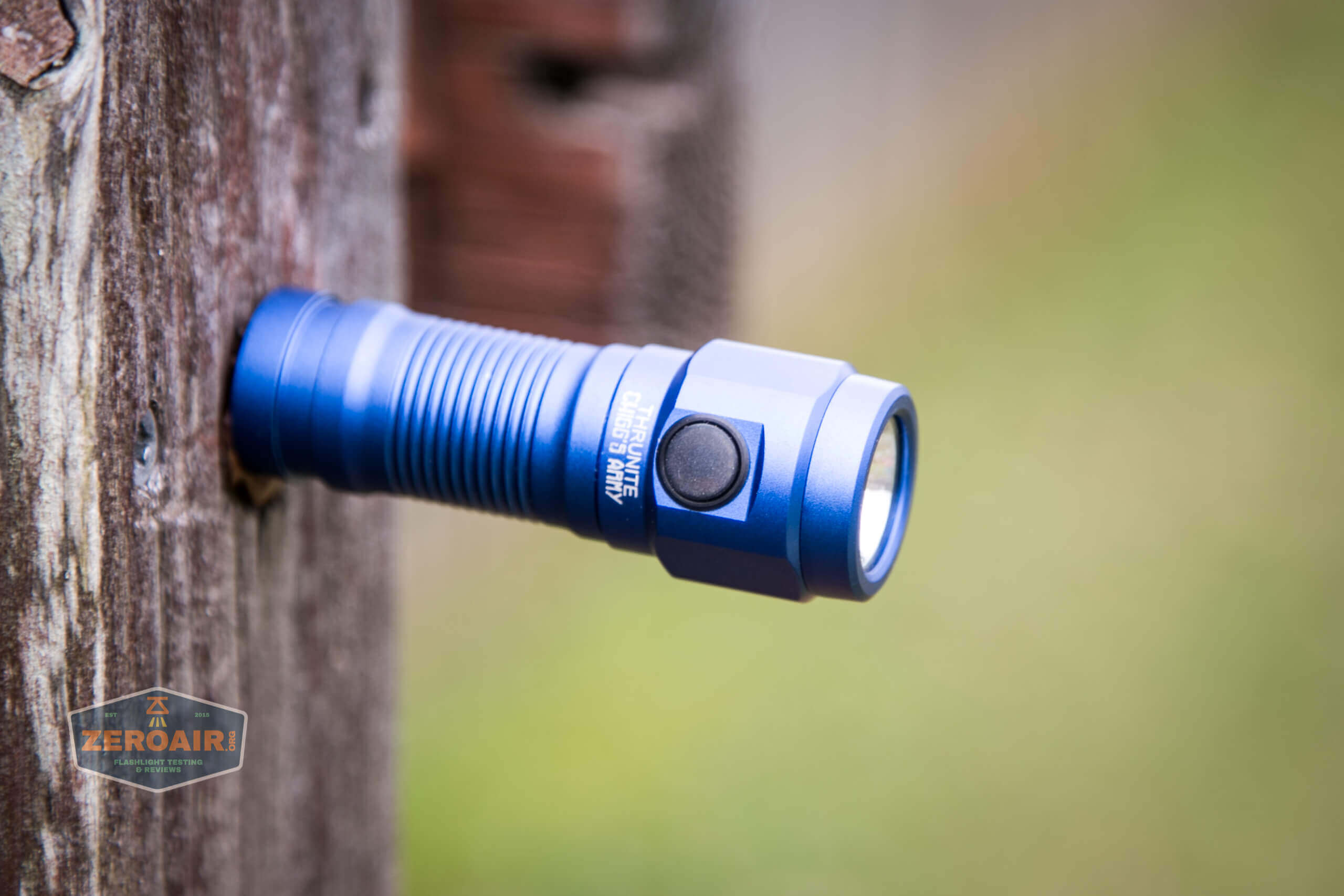 Blue THRUNITE W1 Customized Edition with Aquachigger Max 693 Lumens EDC Flashlight with Magnetic Tailcap Rechargeable Mini LED Flashlight Pocket Flashlight 