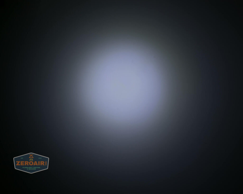 beamshot ceiling white 4