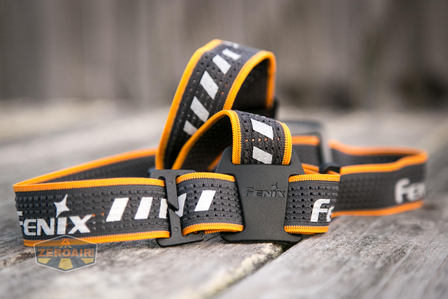 headband detail