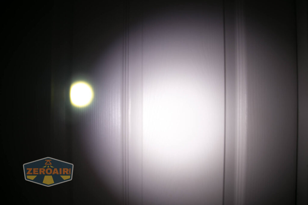 beamshots on the door compared to 219b