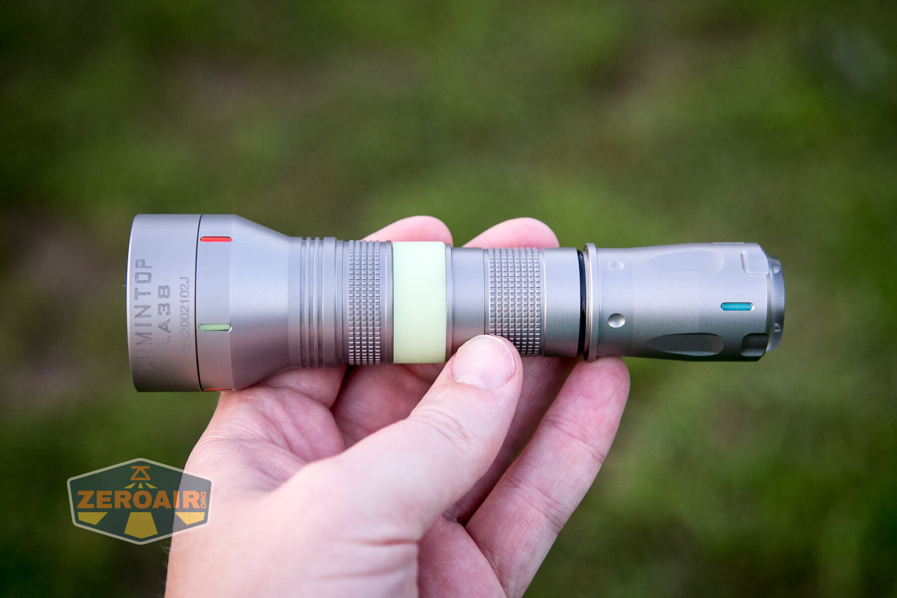 Lumintop LEP 18650 in hand