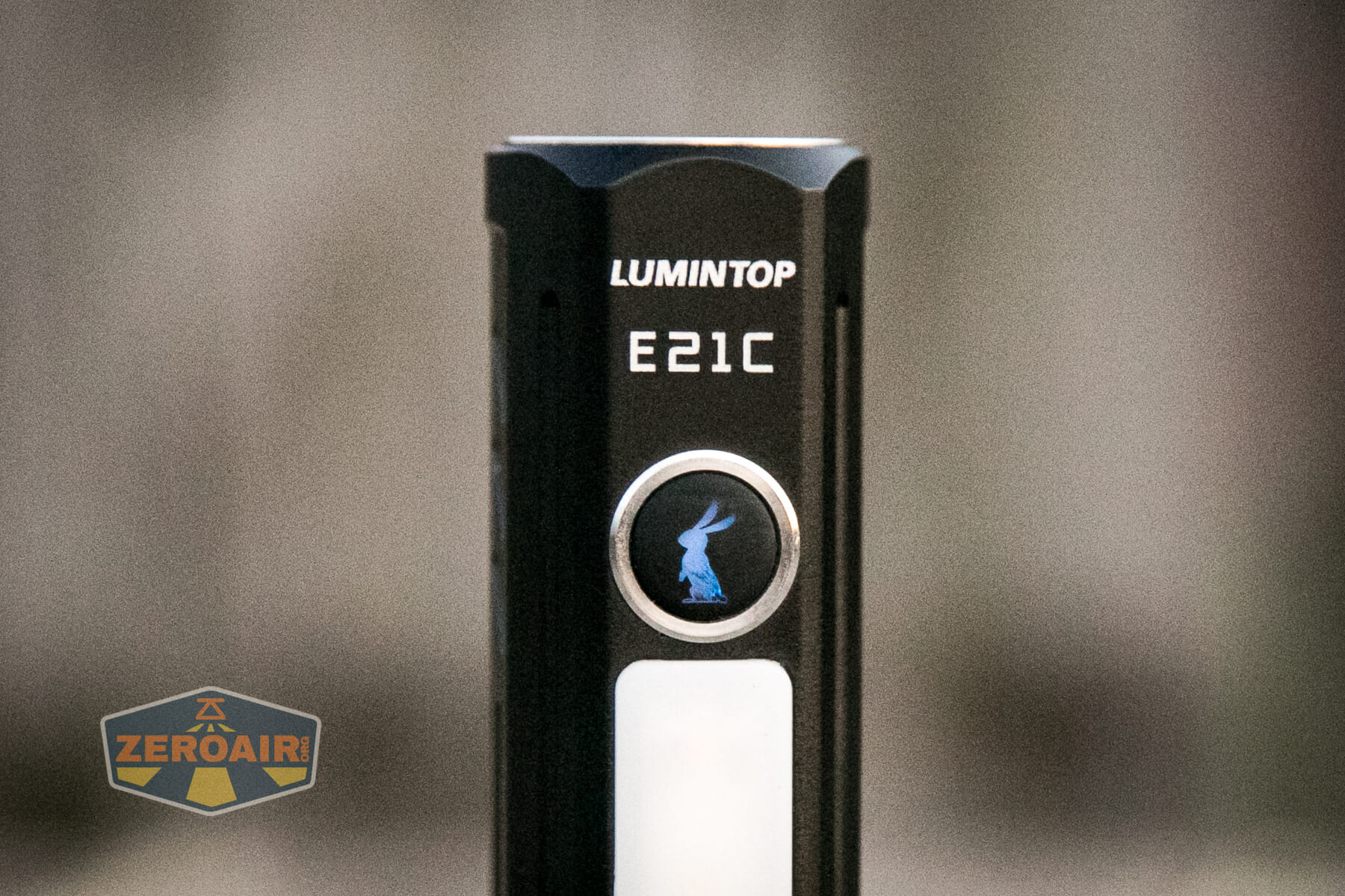 Lumintop E21C Flashlight e-switch