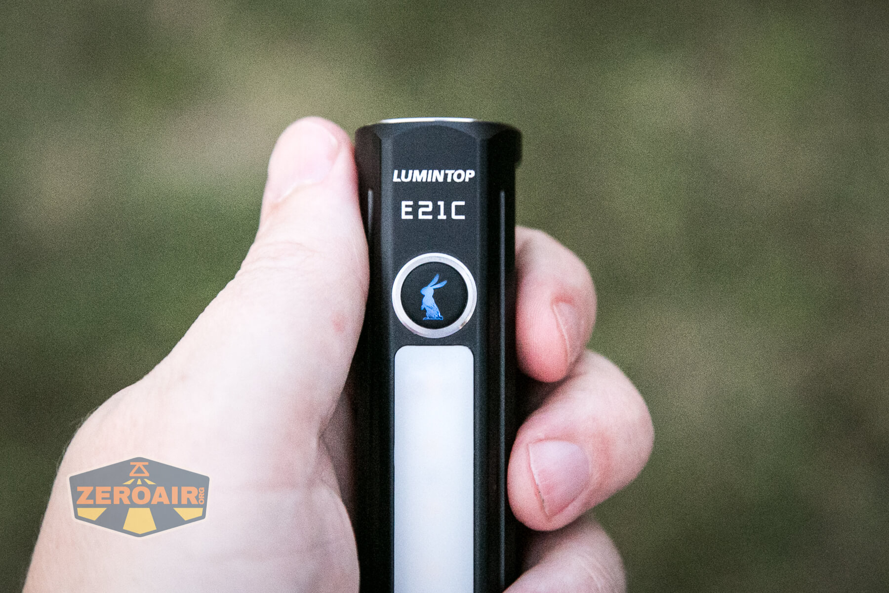 Lumintop E21C Flashlight e-switch