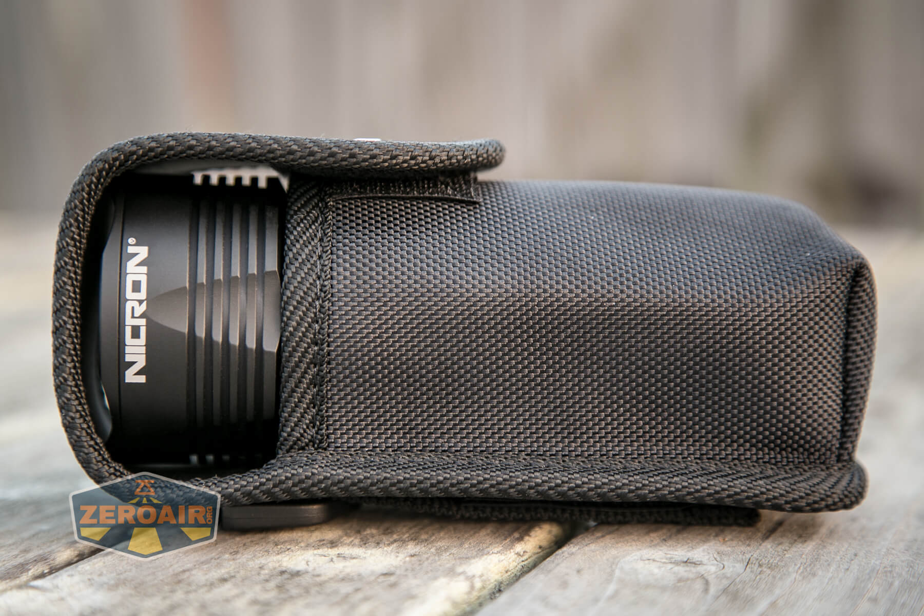 Nicron B400 Flashlight in nylon pouch