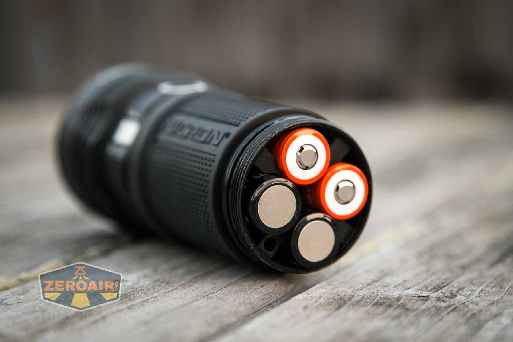 Nicron B400 Flashlight included 18650 cells installed