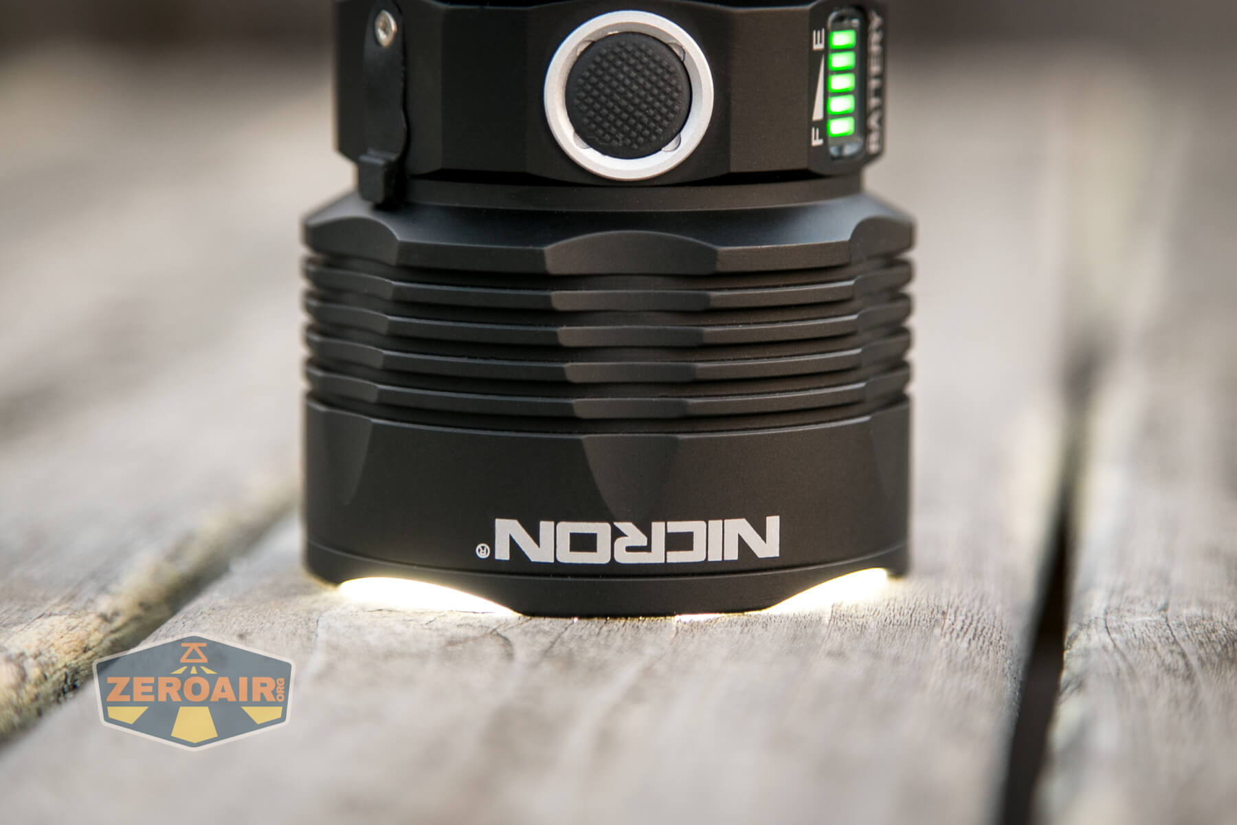 Nicron B400 Flashlight bezel