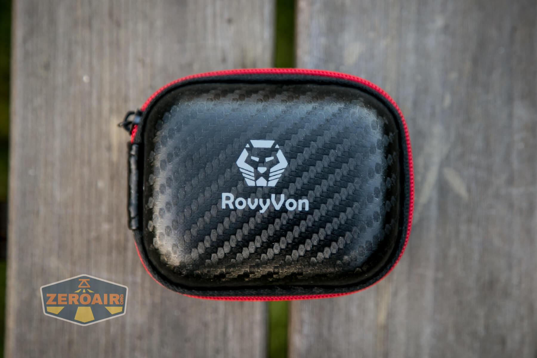 RovyVon Aurora A11 Titanium Flashlight package