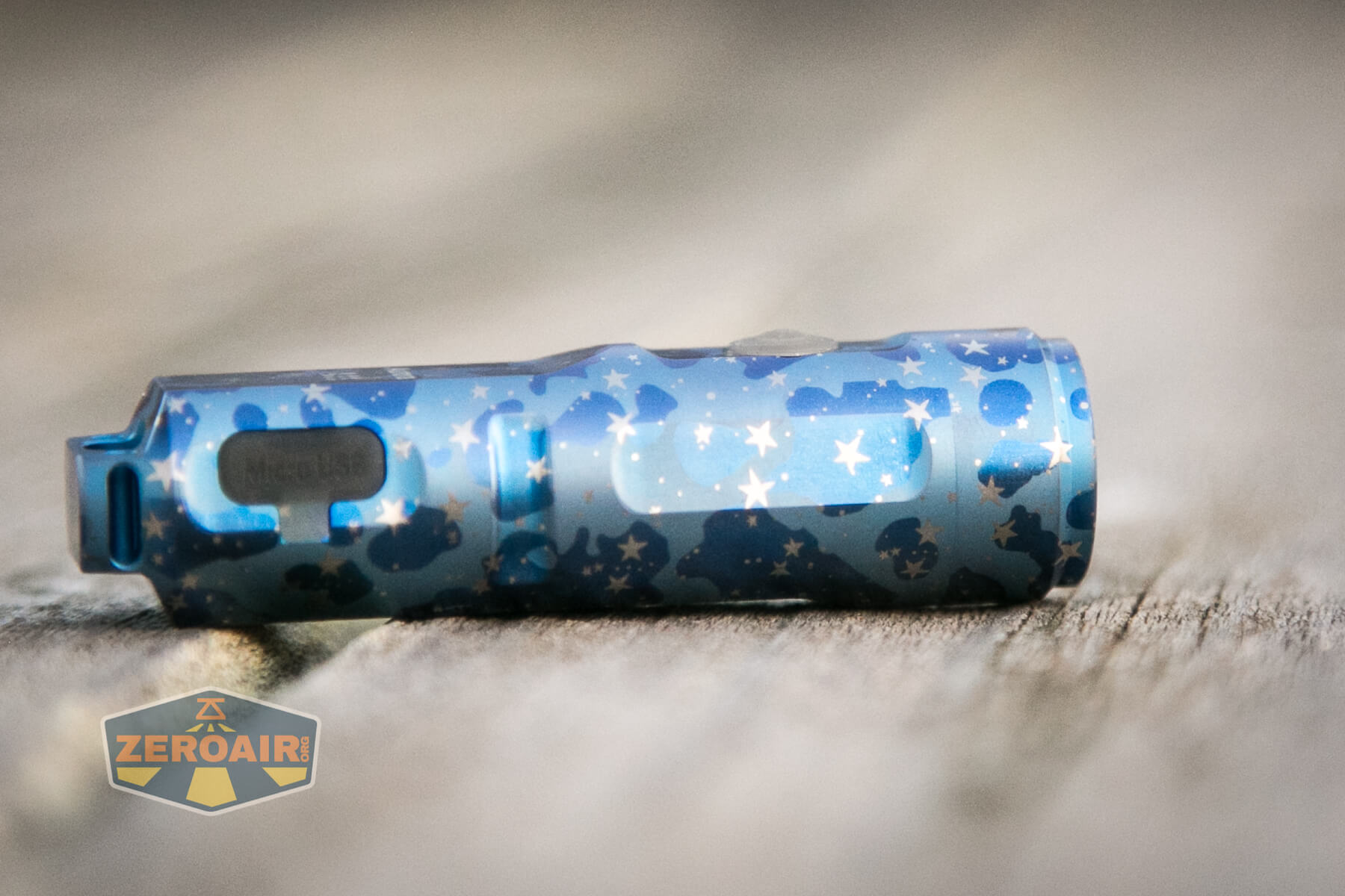 RovyVon Aurora A11 Titanium Flashlight e-switch profile