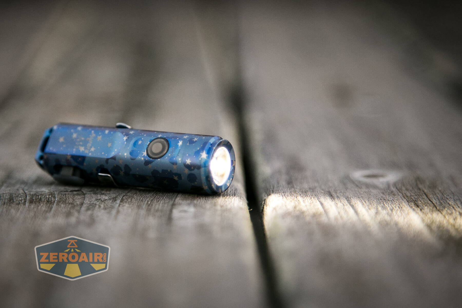 RovyVon Aurora A11 Titanium Flashlight beamshot
