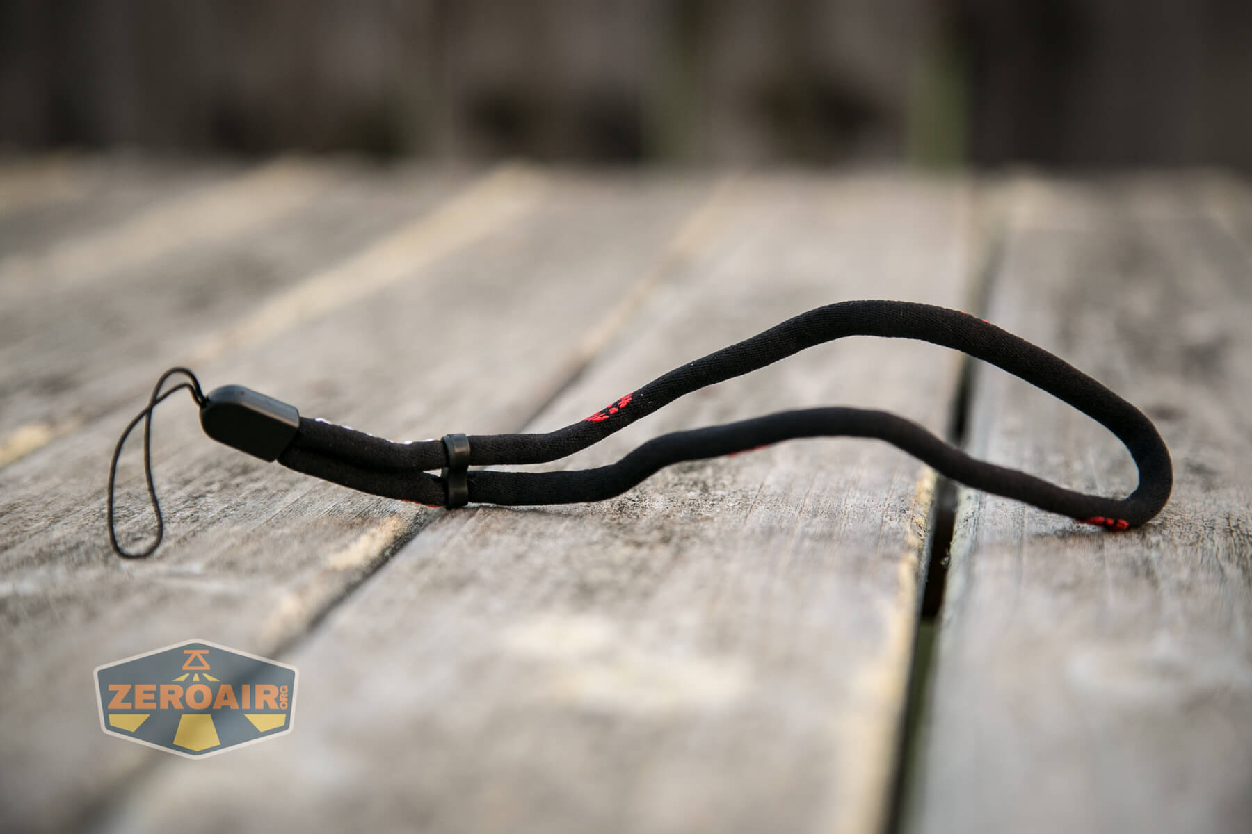 RovyVon Hybrid H3 Pro Flashlight lanyard