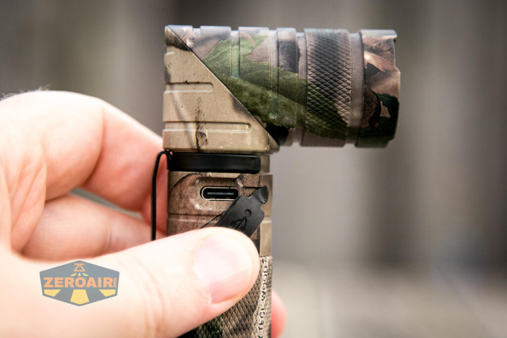 Nicron B70 Plus Flashlight usb-c charge port