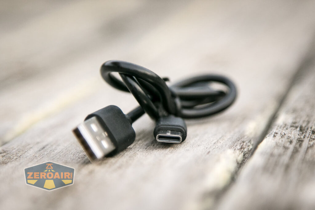 Nicron B70 Plus Flashlight usb-c charge cable