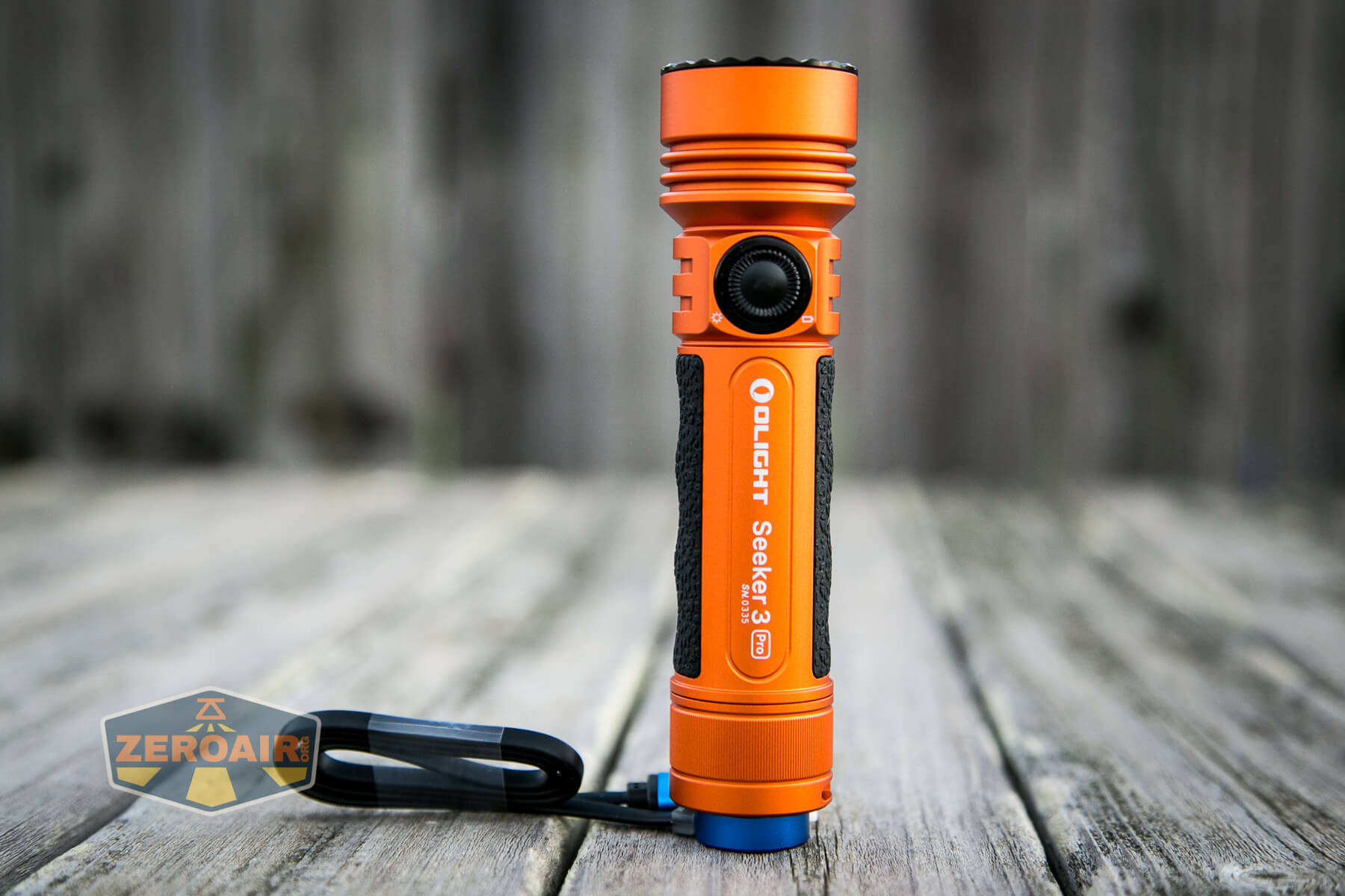 Olight Seeker 3 Pro on mcc charger