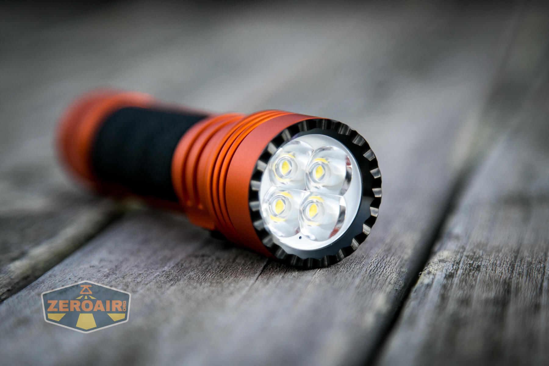 Olight Seeker 3 Pro optic