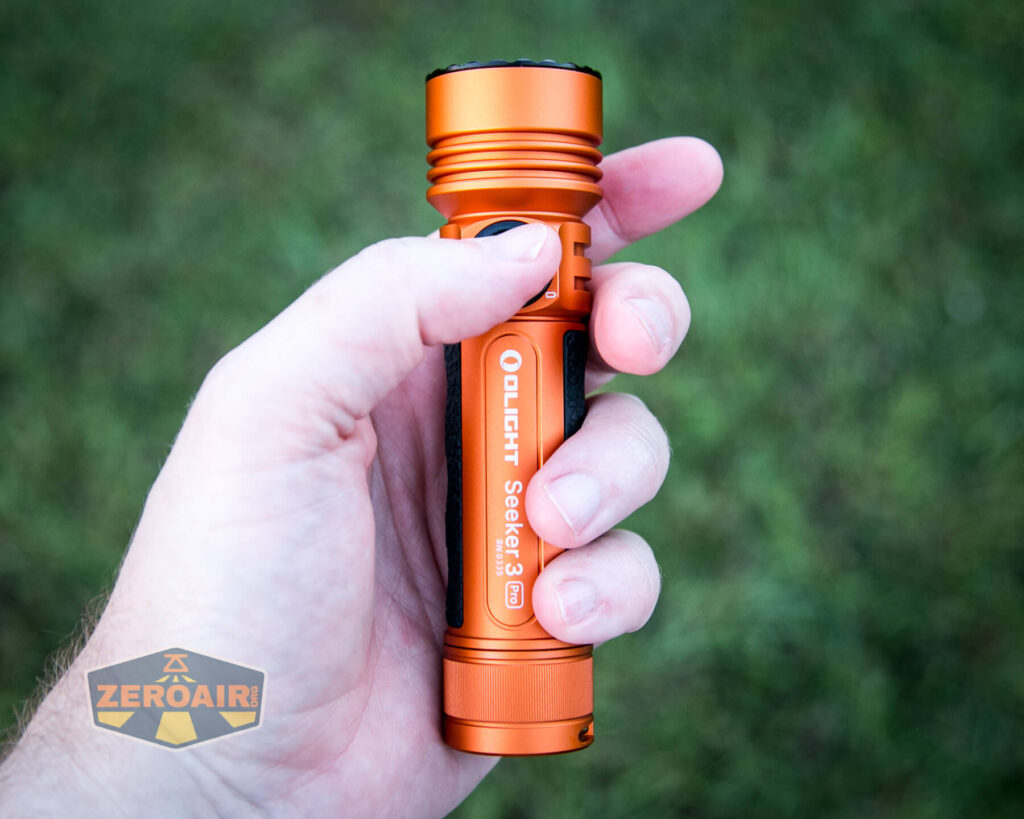 Olight Seeker 3 Pro in hand
